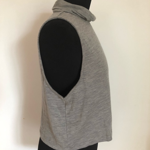 KOOKAI fine knit cropped turtle neck size M - Picture 3 of 4